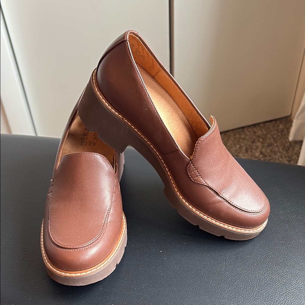 Naturalizer Brown Leather Flats with Chunky Heel